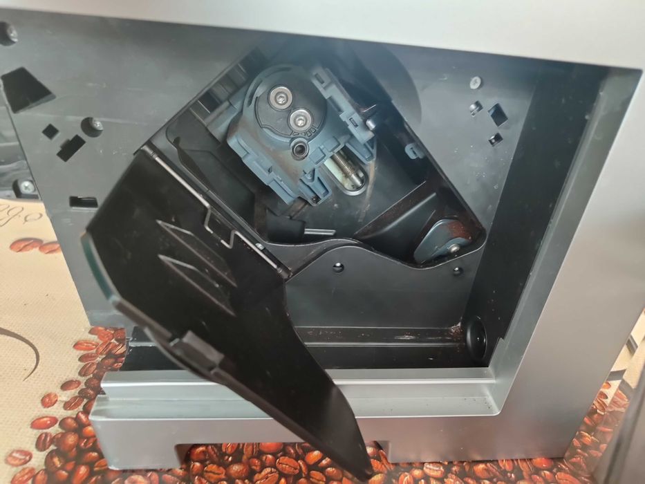 Ekspres Delonghi Primadonna Class