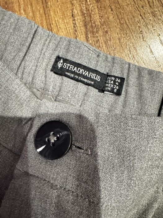 Класичні брюки stradivarius