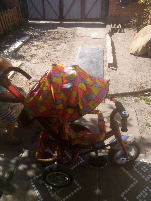 Велосипед з батькiвською ручкою