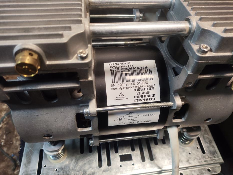 Компресор повітряний.