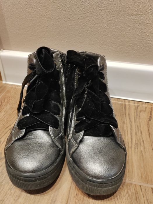 Buty dziewczęce za kostkę Dee Zee