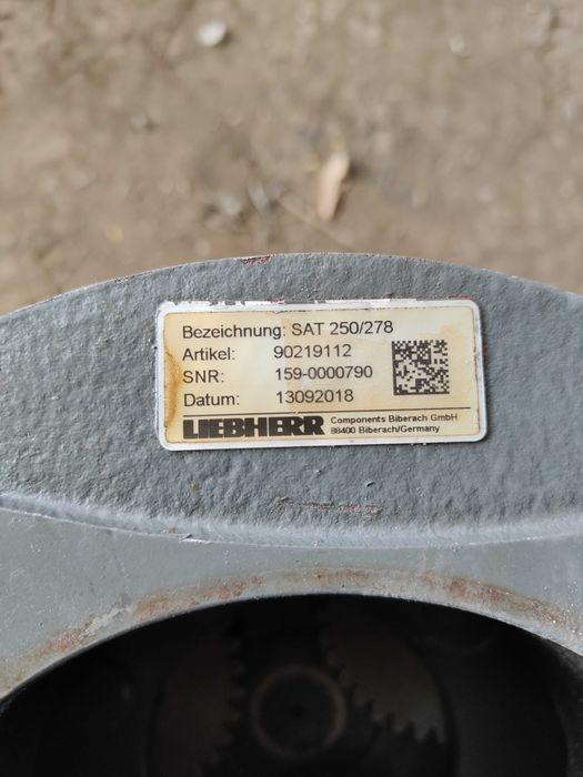 Reduktor obrotu Liebherr A914comp. A916comp. SAT 250/278