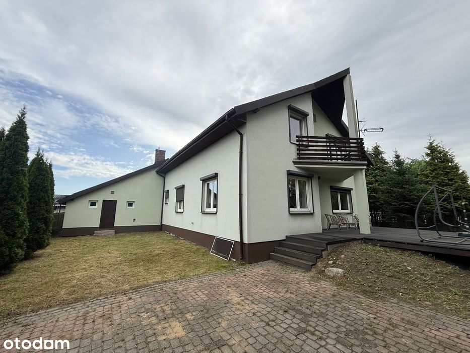Dom – Piotrów - Więcej