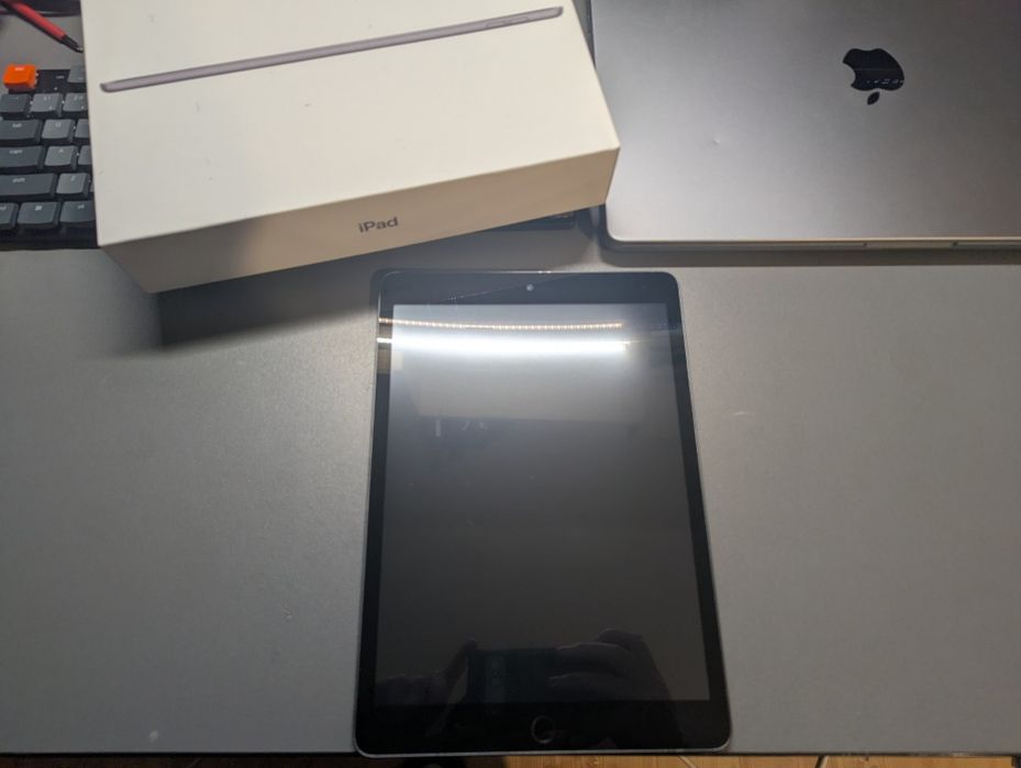 iPad 9 gen 64gb Wi-Fi