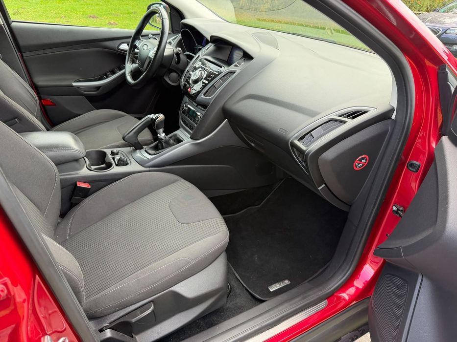 Ford Focus 1.6 150KM**Oryginał**Kamera cofania**Gwarancja
