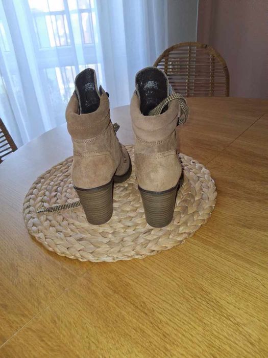 Buty damskie rozmiar 38
