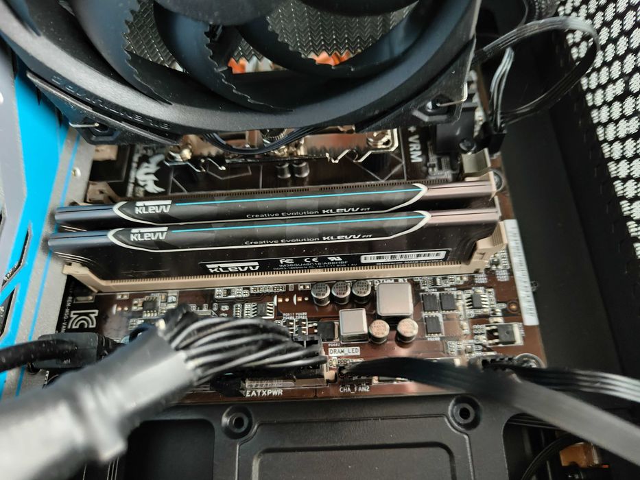Komputer I5-4670/RX 580/16 GB RAM/500 GB SSD