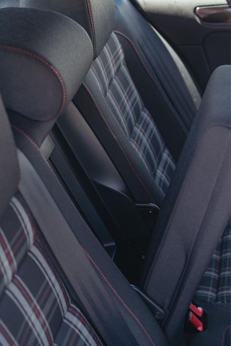 VW 6 GTI  dsg c/ faróis OSRAM