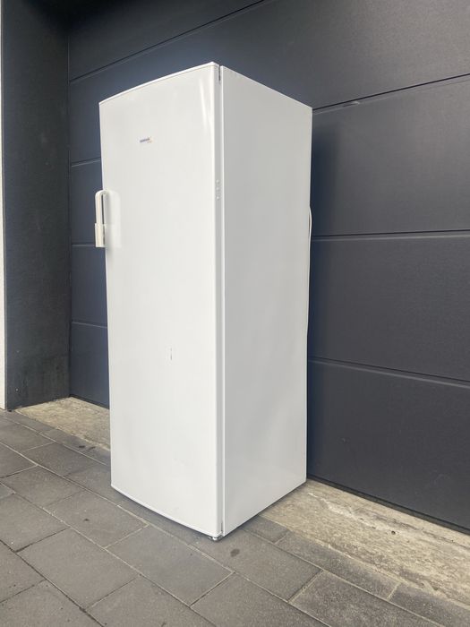 Морозильна камера