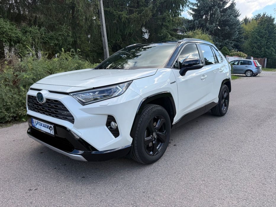 Toyota RAV4 Selection Salon Polska JBL