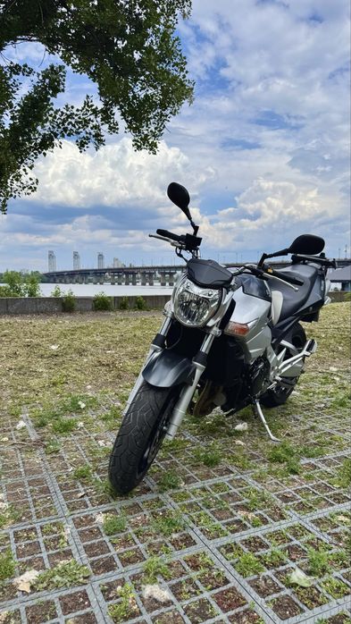 Suzuki GSR 600 с документами