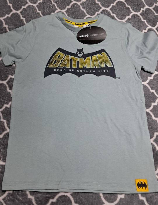 Nowa koszulka z krótkim szara Batman  r 128