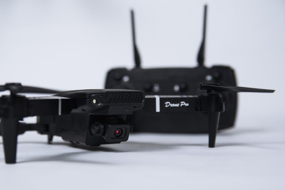 Дрон e88, е88. З камерою, сумкою