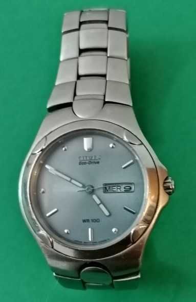 Relógio pulso masculino Citizen Eco-Drive W100