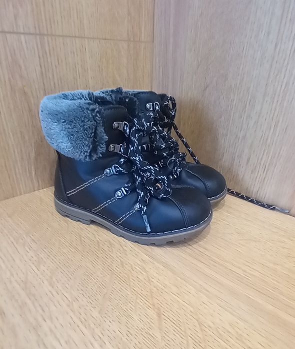 Buty chłopięce rozm 25 Cool Club