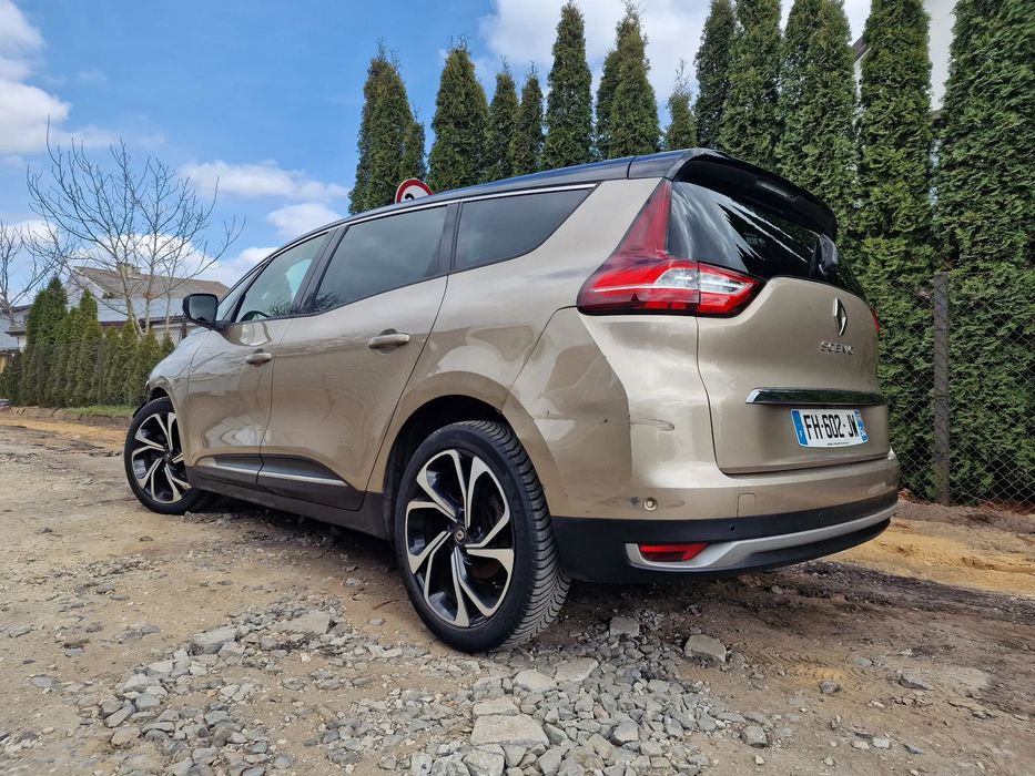 Renault Grand Scenic 160KM BOSE NaVi Klimatronic LED 2xPDC BLIS Keylessgo
