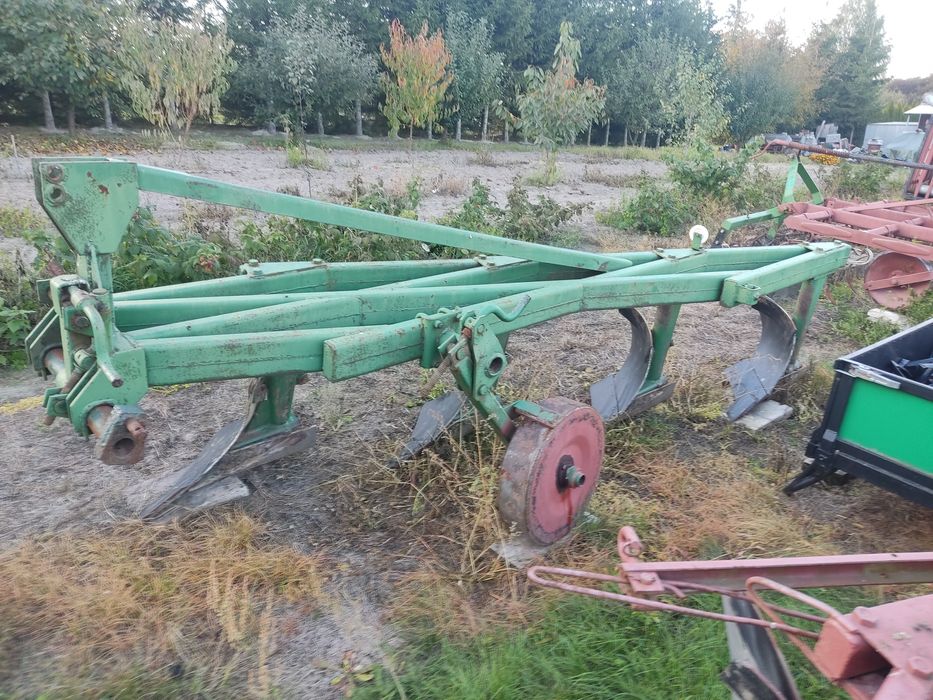 Pług 4 skibowy Lechia Puchaczów