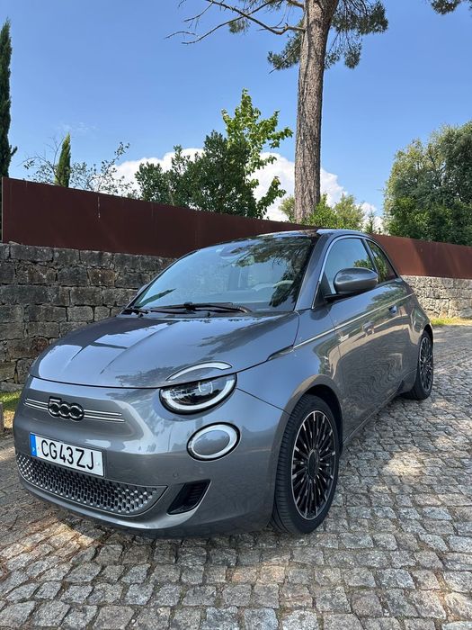 Fiat 500e 42kWh la Prima (by Bocelli)