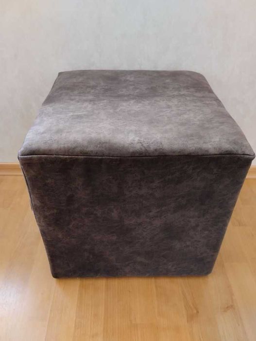 НОВИЙ Пуфик. Банкетка. Пуф.