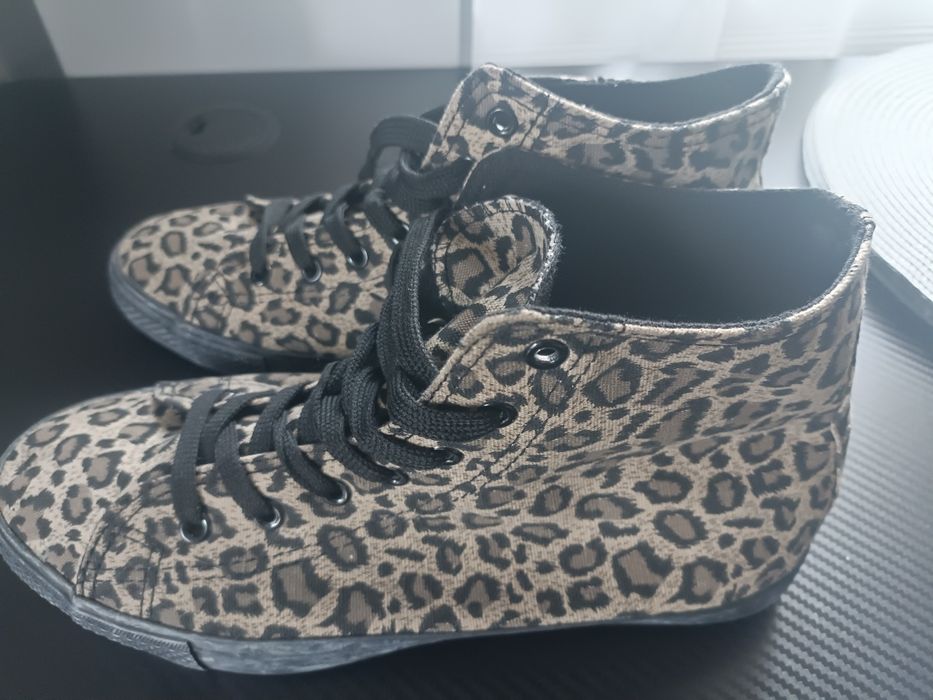 Trampki wysokie w panterkę roz 41