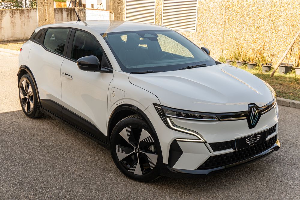 Renault Mégane E-Tech Equilibre EV40 Boost Charge  (Financiamento)