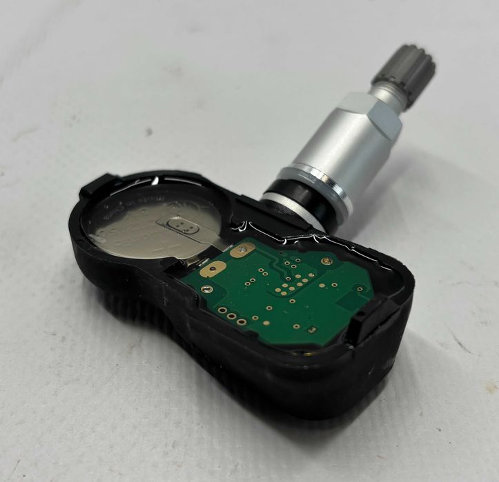 Датчики тиску шин Nissan TPMS нові, гарантія Leaf, Ariya, e-NV200, Rogue