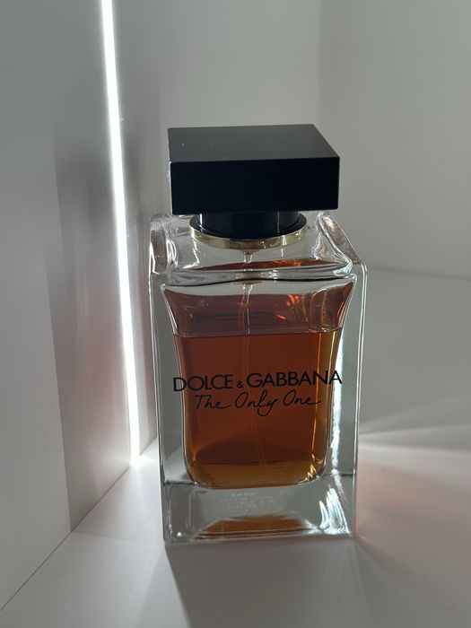 Жіноча парфумована вода Dolce & Gabbana The Only One