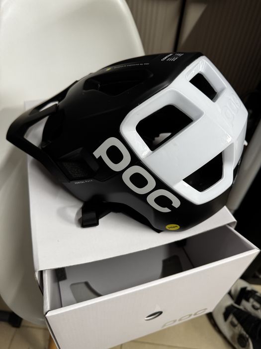Capacete POC com MIPS