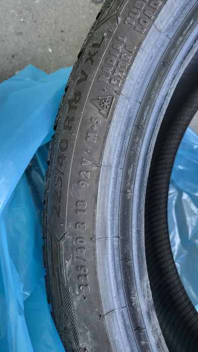 Opony Zimowe 225/40 r18 BARUM 33/22r