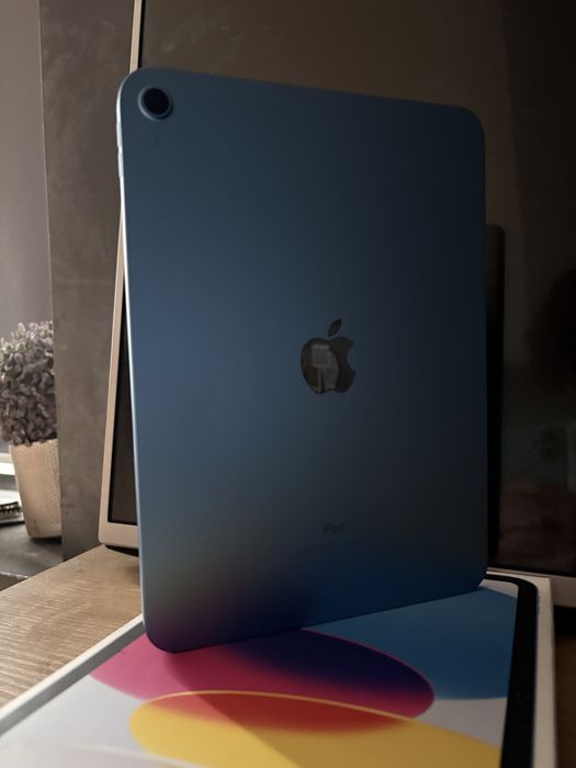 iPad 10th 64gb, stan idealny!