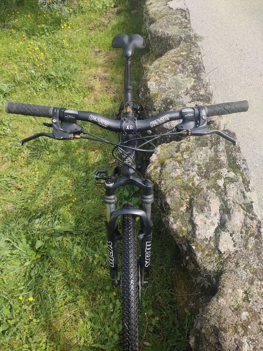 Bicicleta BTT VAG B3 Stealth