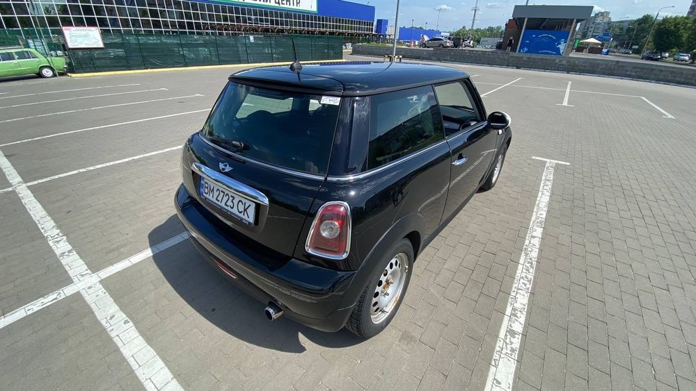 Mini Cooper One 2009