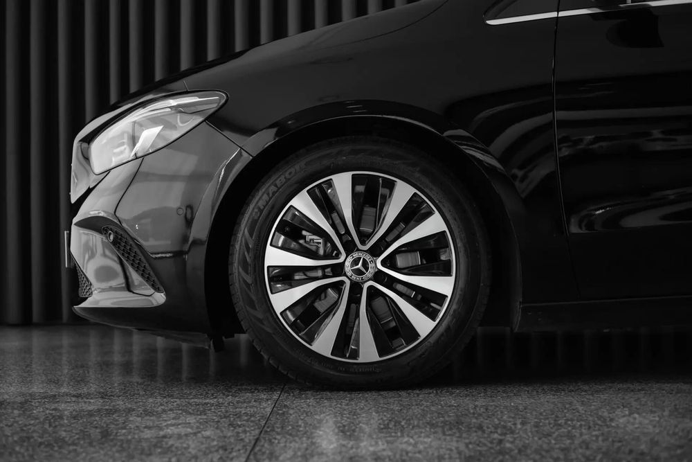 Mercedes-Benz B 180 d 8G-DCT Progressive