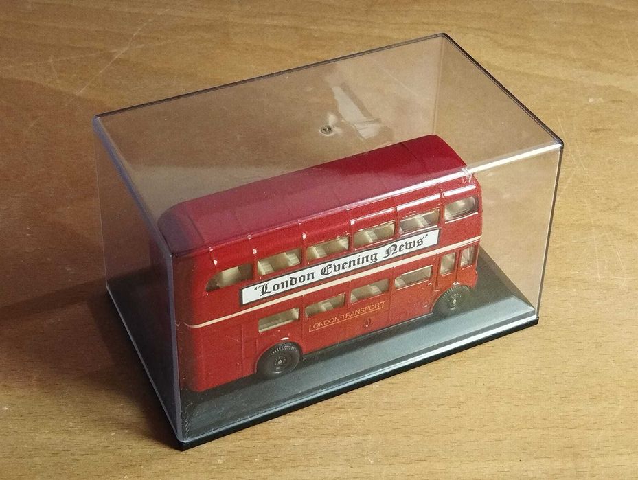 Taxi e Autocarro Britânico Oxford Diecast