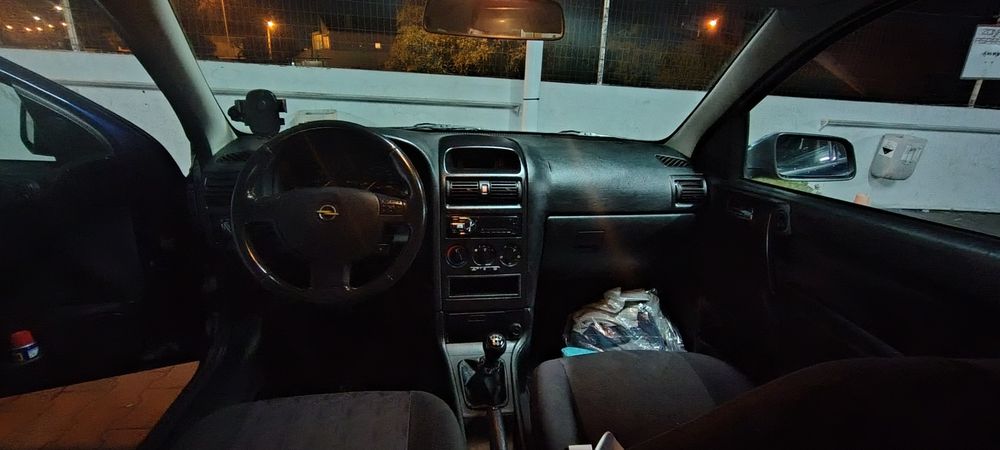 Vende- se carrinha