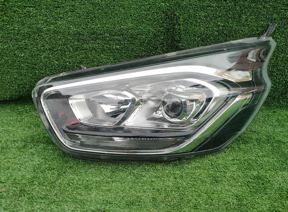 Reflektor Lewy Lampa Przednia Lewa Soczewka LED Ford Transit Custom Lift 2017- Uszkodzona