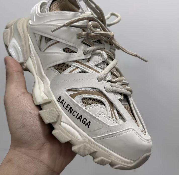 Balenciaga track 3! В наявності!