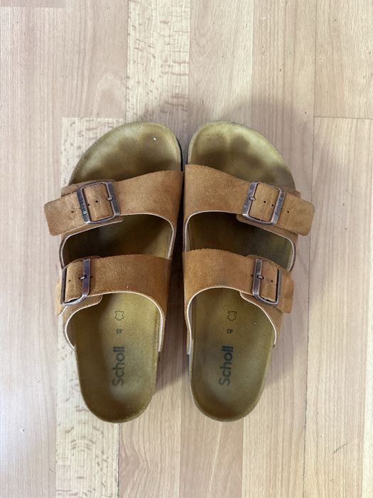 Sandálias Scholl