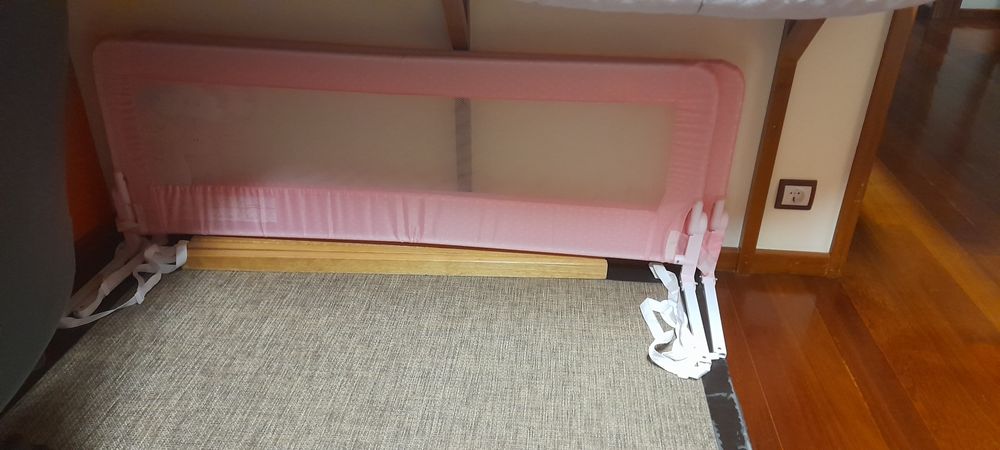 Cama criança/ solteira