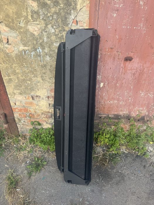 Рено Лагуна бмв е39 задня шторка багажнику