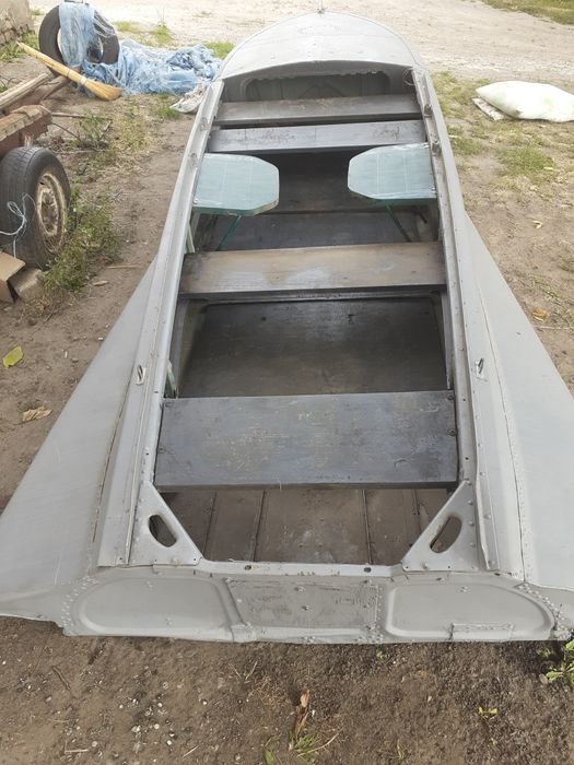 Лодка южанка сдоками