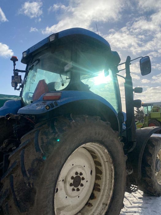 Okazja. New Holland T6020 Plus. Stan techniczny: bardzo dobry