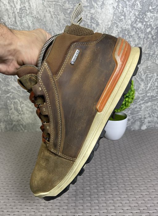 ECCO gore-tex ботинки 46 размер кожаные трекинговые коричневые