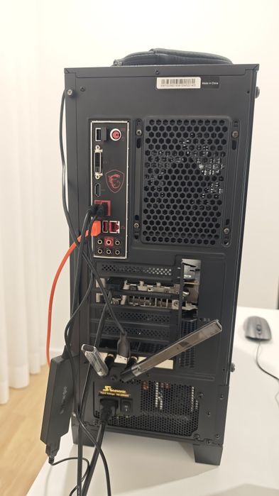 Desktop i9700k - RTX 3080 - 16gb DDR - LG fHD 27"