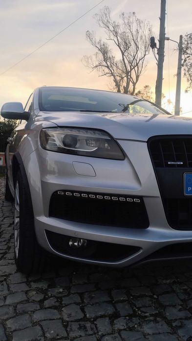 Audi Q7 S-Line 3.0 TDI V6 - NACIONAL - 7 LUGARES - Caixa de 8 Velocidades