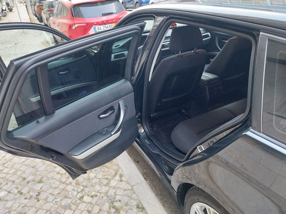 BMW 316d 2010 PRETO