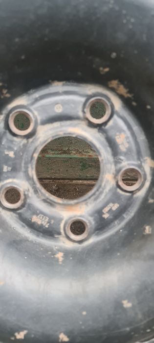 Два диска R 16!!