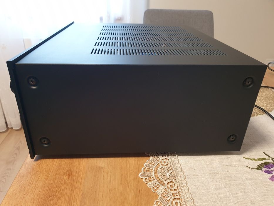 Wzmacniacz Sansui AU-719