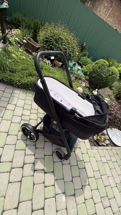 Cybex Balios S Lux Black, чорна 2в1