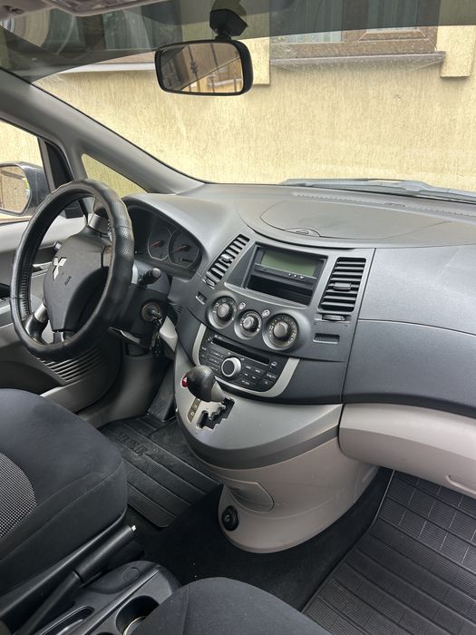 Продаю шикарный автомобиль